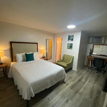 American Inn Pensacola Zewnętrze zdjęcie