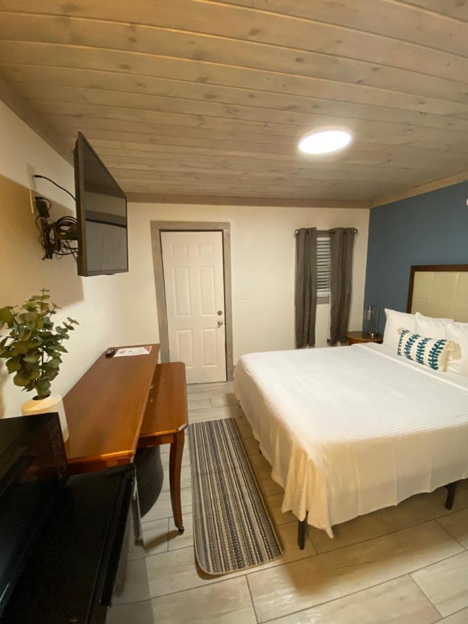 American Inn Pensacola Zewnętrze zdjęcie