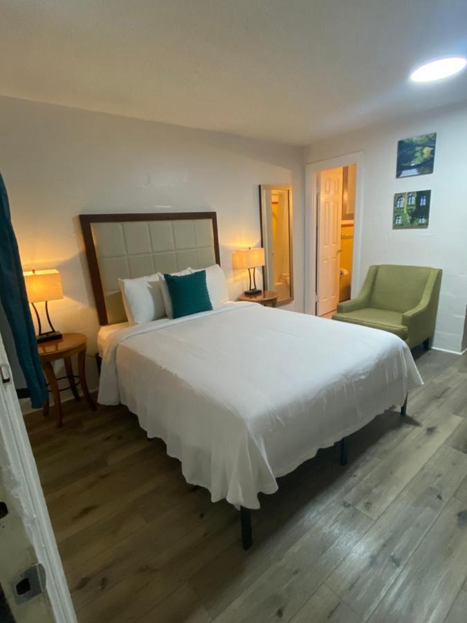 American Inn Pensacola Zewnętrze zdjęcie